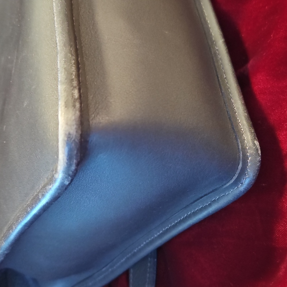 Vintage Coach Blue Leather Handbag - Picture 9 of 16